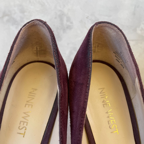 Nine West Platform Block Heels 6.5 Suede Burgundy Quiet Luxury Office Siren - Picture 7 of 8